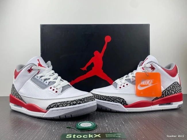 Fire Retro  Red GoAnywhere DN3707-160 Jordan 738 3 0521